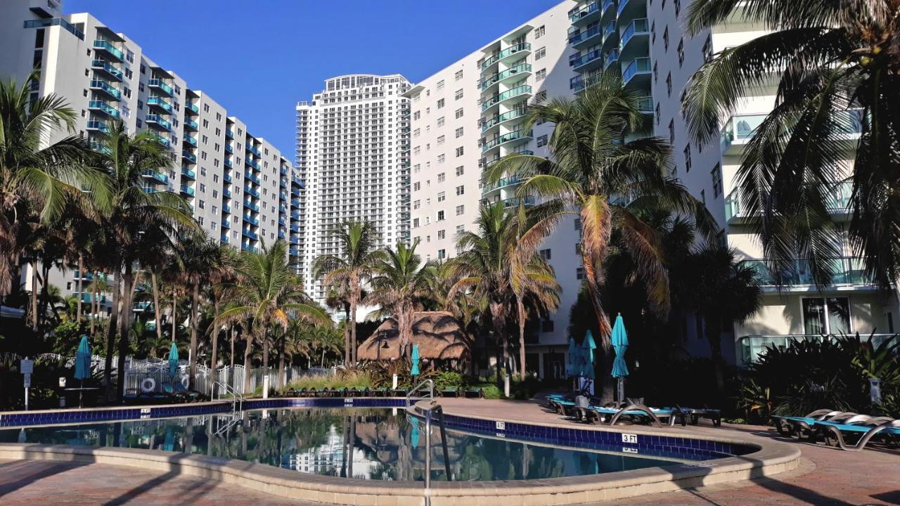The Tides 2Bedrooms Apt 14Th Floor We Are On The Beach! Hollywood Bagian luar foto